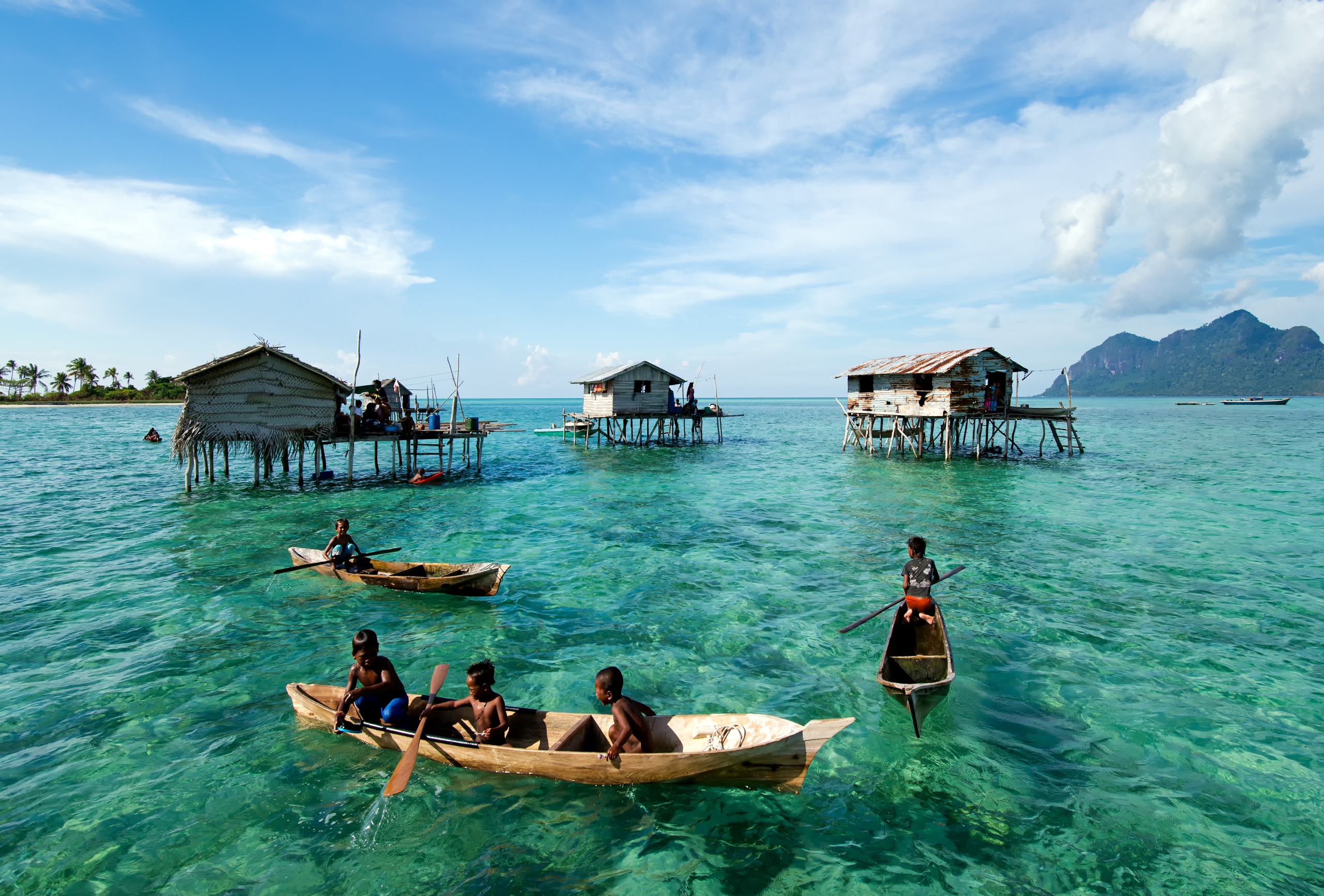 Rencontre avec le peuple Bajau les nomades de la mer - Azimuth Adventure  Travel Ltd