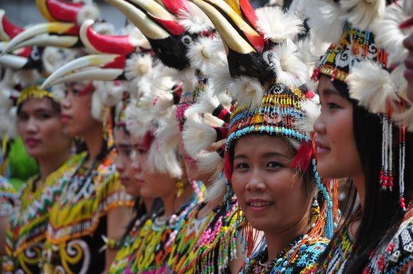 Focus on 4 ethnic groups in Indonesia