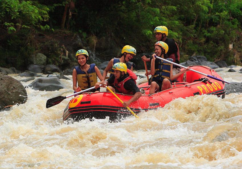 Top 5 sports activities in Indonesia