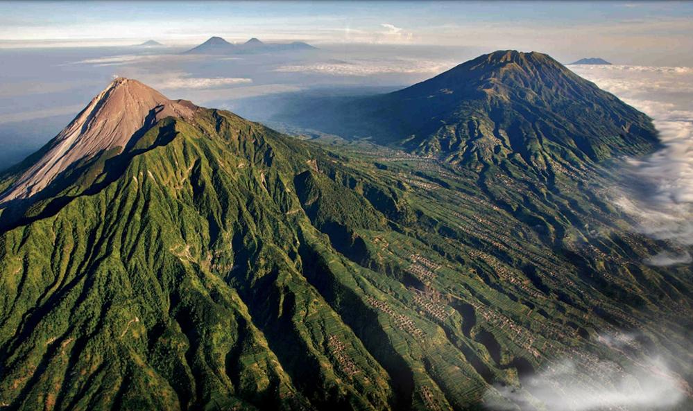 The most beautiful volcanoes in Indonesia
