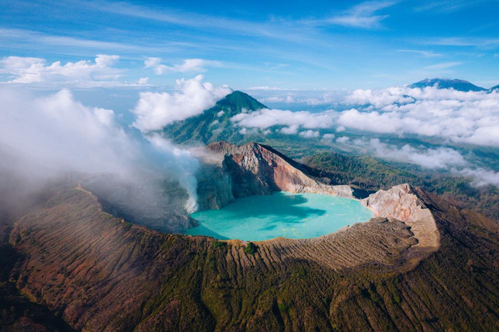 Which volcanoes in Java should not be missed?