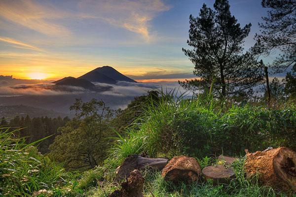 The most beautiful volcanoes in Indonesia