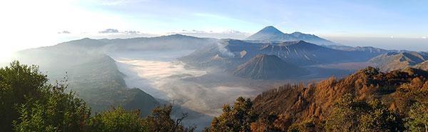 Discovery of Mount Bromo with Azimuth Adventure Travel