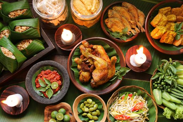 Cuisine indonésienne, photo © Ariyani Tedjo via Shutterstock